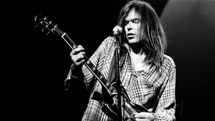 10 Best Neil Young Songs of All Time