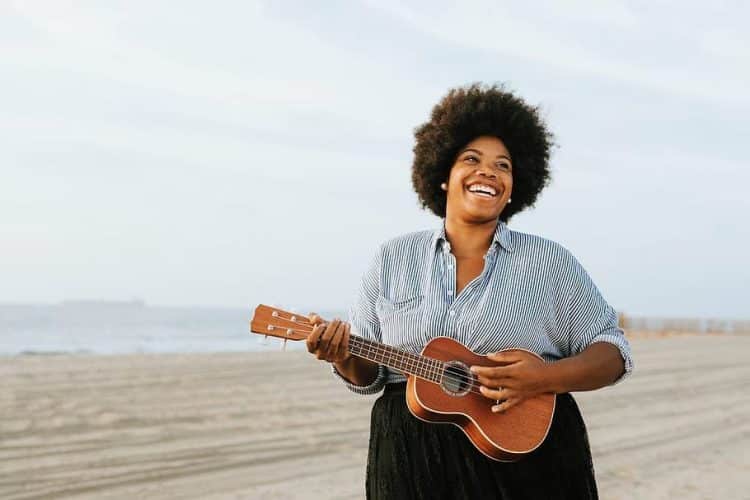 15 Best Ukulele Players of All Time