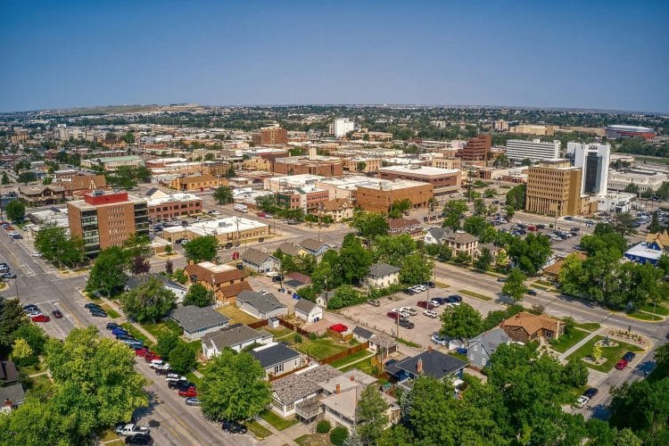 10 Famous Singers from North Dakota