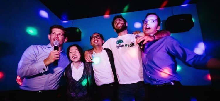 15 Best Karaoke Singers of All Time