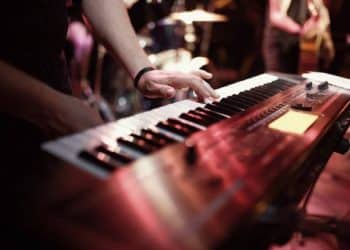 15 Best Piano Players of All Time