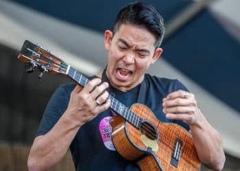 15 Best Ukulele Players of All Time