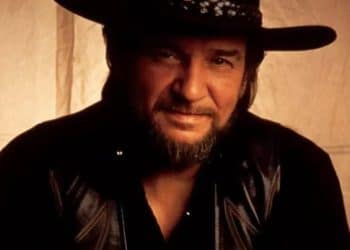 10 Best Waylon Jennings Songs of All Time
