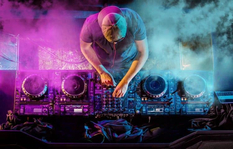 15 Best Electronic Music Songs of All Time