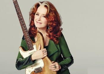 10 Best Bonnie Raitt Songs of All Time