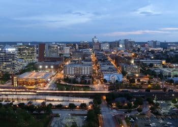 10 Famous Singers from Delaware