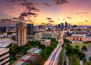 10 Famous Singers from Kansas