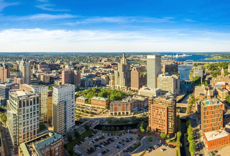 10 Famous Singers from Rhode Island