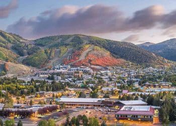 10 Famous Singers from Utah