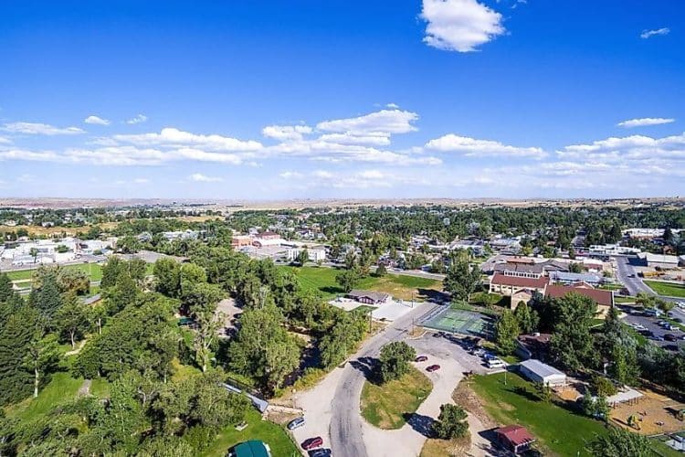 10 Famous Singers from Wyoming