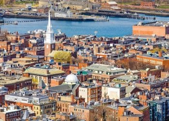 10 Famous Singers from Massachusetts