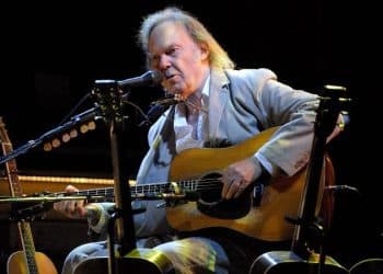 10 Best Neil Young Songs of All Time