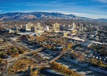 10 Famous Singers from Nevada