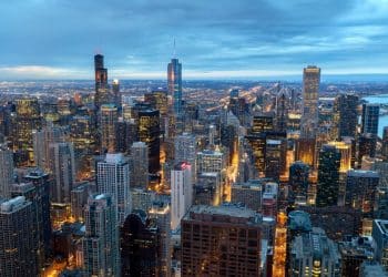 10 Famous Singers from Illinois