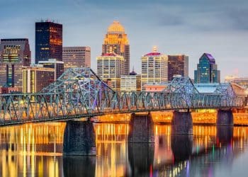 10 Famous Singers from Kentucky