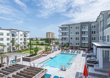 10 Famous Singers from Mississippi