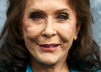 10 Best Loretta Lynn Songs of All Time
