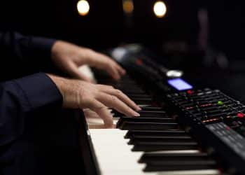 15 Best Piano Players of All Time