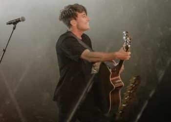 15 Best Christian Songs of All Time