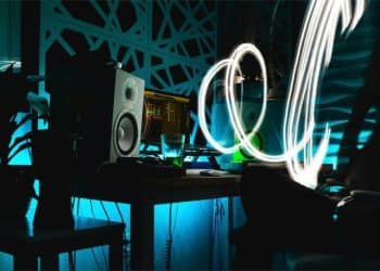 15 Best Electronic Music Songs of All Time