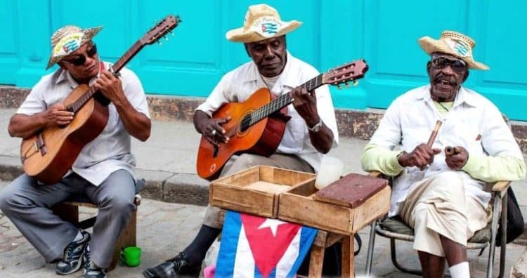 15 Best Folk Music Songs of All Time