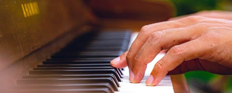 15 Best Piano Songs of All Time