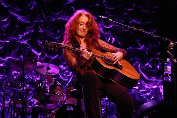 10 Best Bonnie Raitt Songs of All Time
