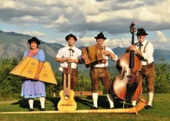 15 Best Folk Bands of All Time