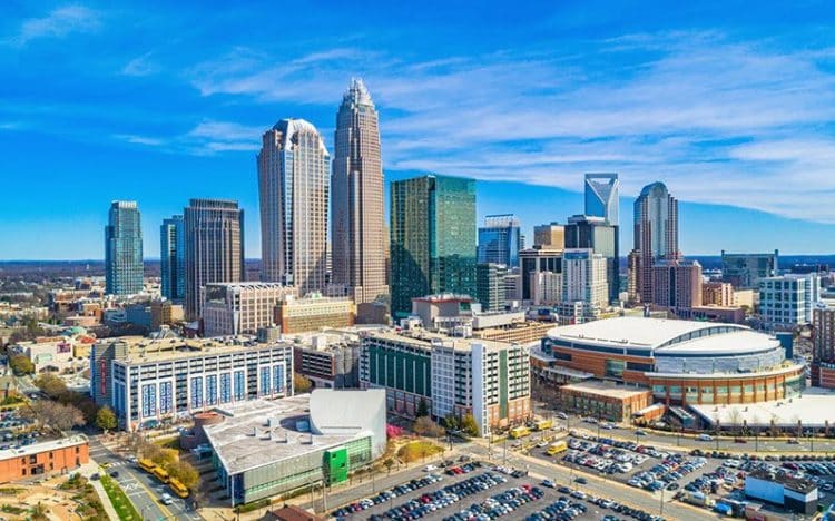 10 Famous Singers from North Carolina