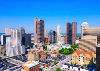 10 Famous Singers from Ohio