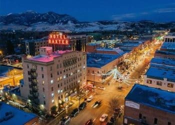 10 Famous Singers from Montana