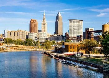 10 Famous Singers from Ohio