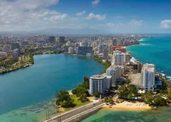 10 Famous Singers from Puerto Rico