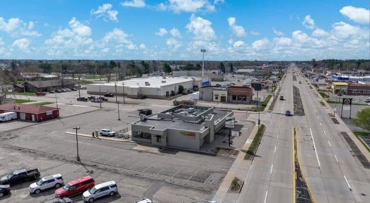 10 Famous Singers from Wisconsin