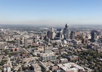 10 Famous Singers from Indiana