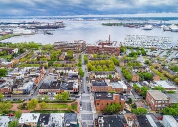 10 Famous Singers from Maryland