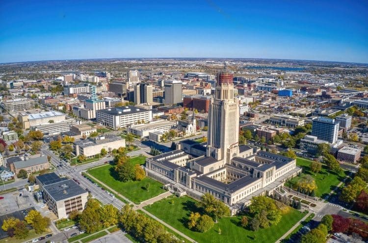 10 Famous Singers from Nebraska