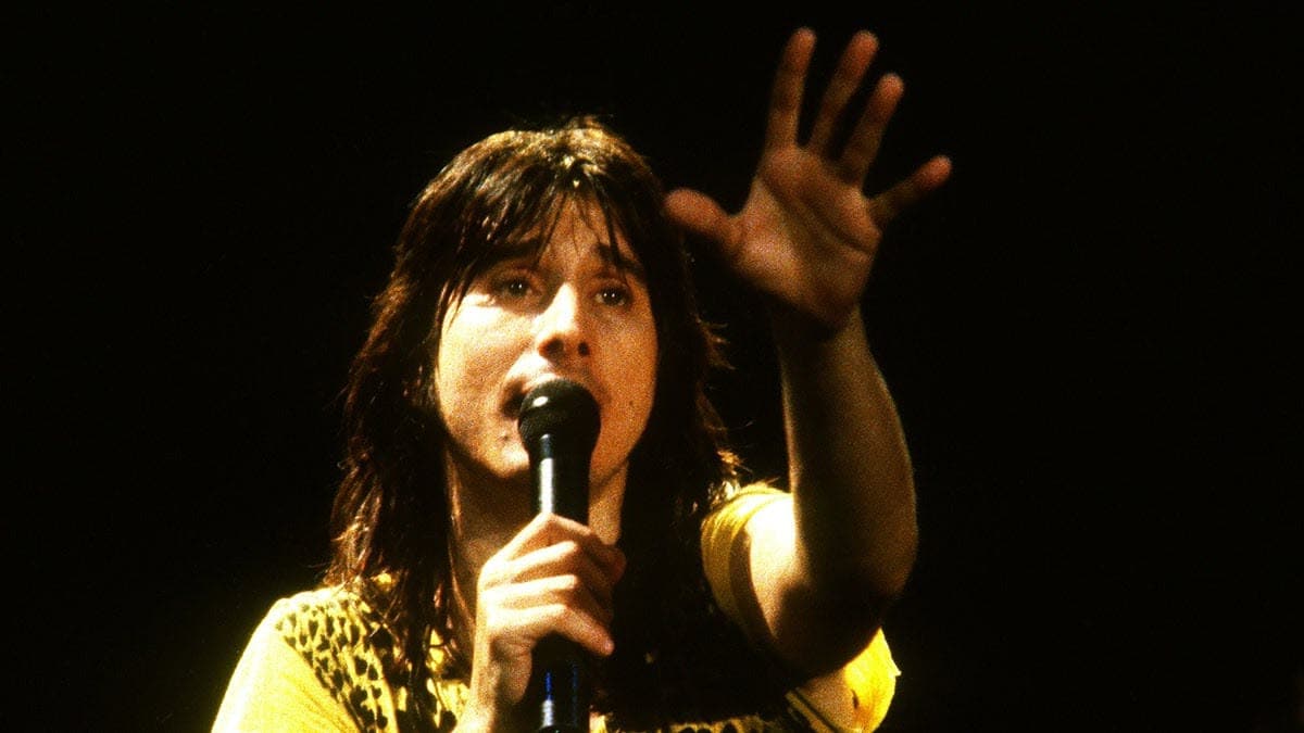 10 Best Steve Perry Songs of All Time - Singersroom.com