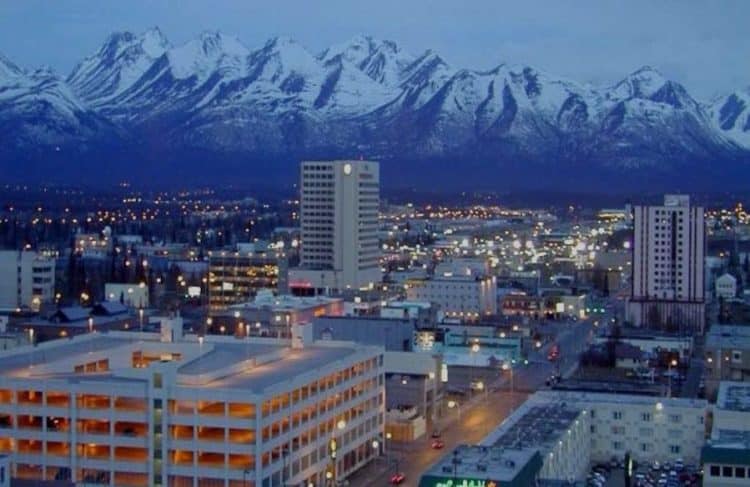 10 Famous Singers from Alaska