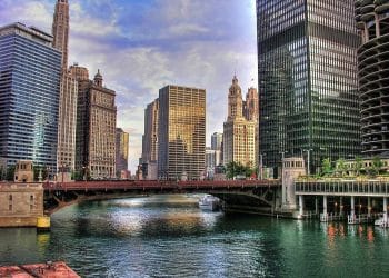 10 Famous Singers from Illinois