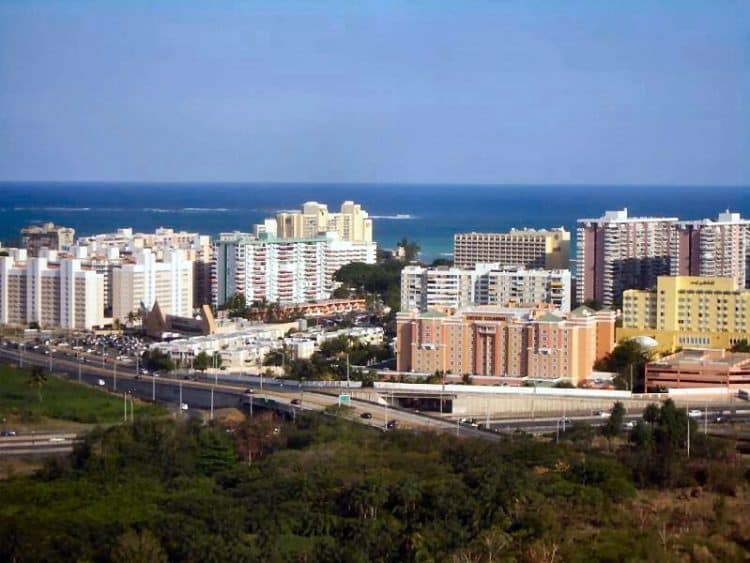 10 Famous Singers from Puerto Rico