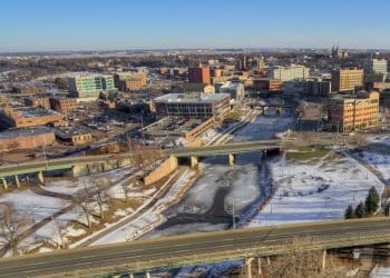 10 Famous Singers from South Dakota