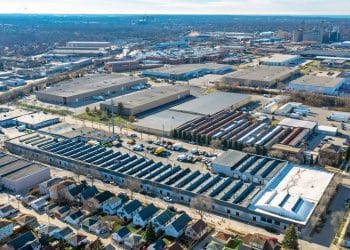 10 Famous Singers from Wisconsin