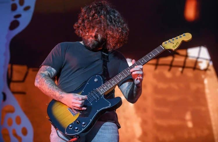 15 Best Guitar Players of All Time