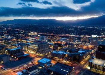 10 Famous Singers from Colorado