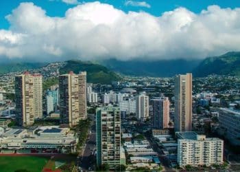 10 Famous Singers from Hawaii