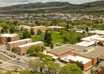 10 Famous Singers from Idaho