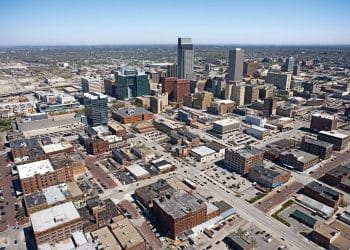 10 Famous Singers from Nebraska