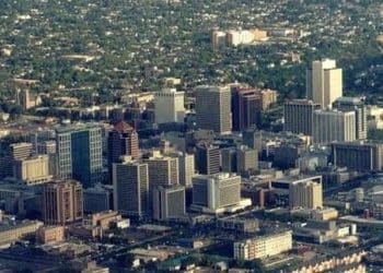 10 Famous Singers from Utah