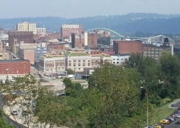 10 Famous Singers from West Virginia